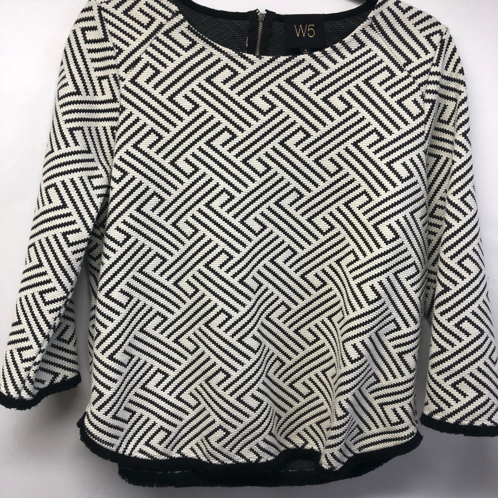 W5 Anthropologie Black/White Top Size Medium - Picture 8 of 8